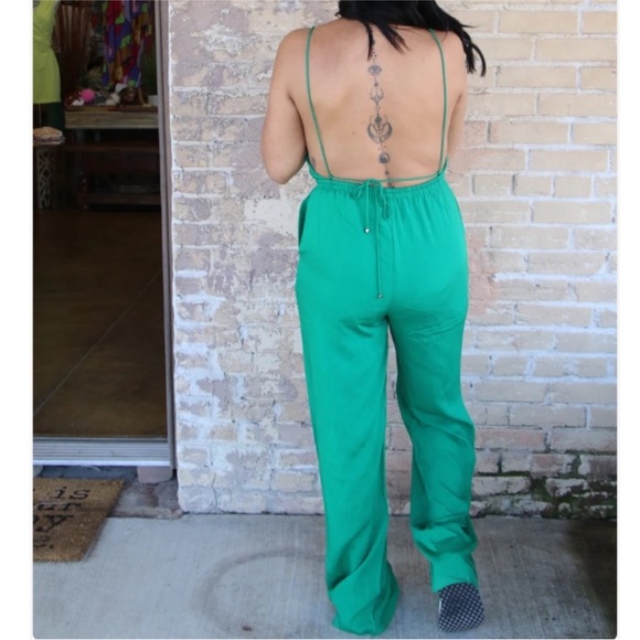 Vici Rosevelt Kelly green pantsuit with pockets - Picture 3 of 13